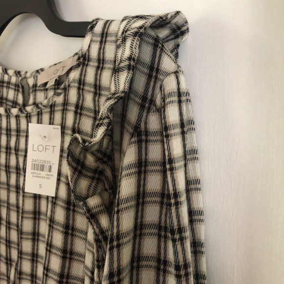 Women’s NWT LOFT Plaid Blouse Size Small - Picture 4 of 8
